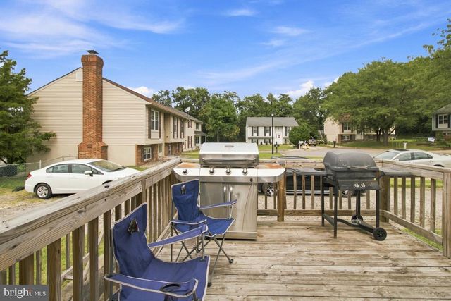 940 HAMMONDS LN, Brooklyn, MD 21225