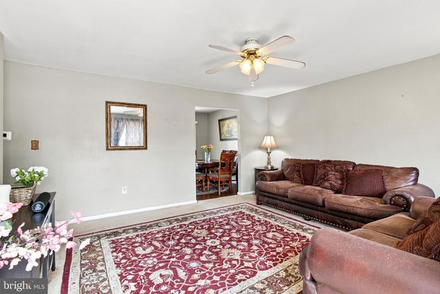 940 HAMMONDS LN, Brooklyn, MD 21225