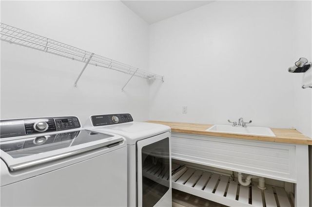 910 Stallings Avenue SE, Atlanta, GA 30316