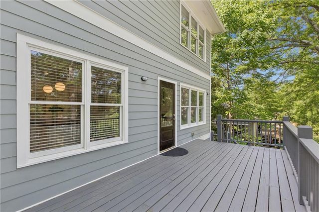 910 Stallings Avenue SE, Atlanta, GA 30316