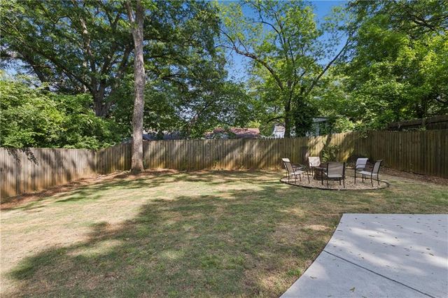 910 Stallings Avenue SE, Atlanta, GA 30316