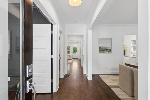 910 Stallings Avenue SE, Atlanta, GA 30316