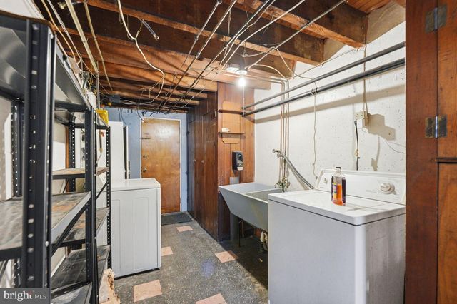 1525 BENNER ST, Philadelphia, PA 19149