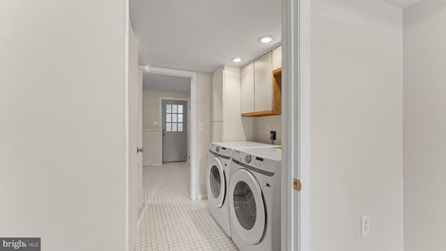 7216 SLEEP SOFT CIR, Columbia, MD 21045