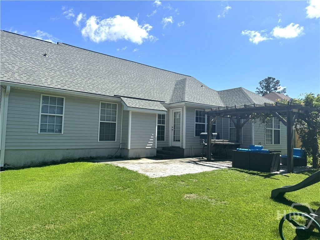 Image 3 of property listing at 259 Blue Lake Street, Richmond Hill, GA 31324
