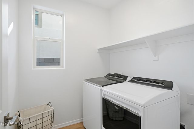 19311 W Valle Vista Way, Litchfield Park, AZ 85340