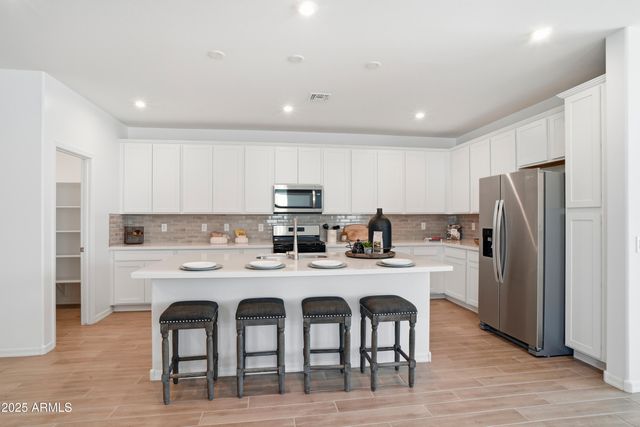 19311 W Valle Vista Way, Litchfield Park, AZ 85340