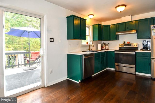 39783 HEARTS DESIRE LN, Mechanicsville, MD 20659