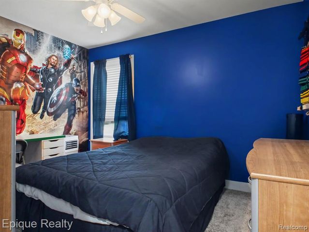 8686 Summer Ridge Drive, Freeland, MI 48623