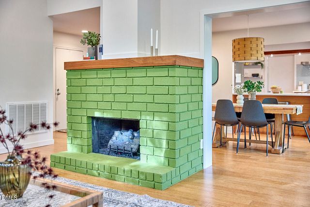 216 Glenhill Lane, Chapel Hill, NC 27514