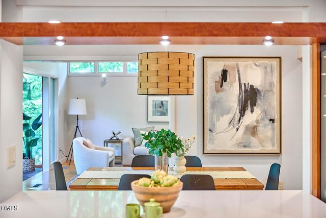 216 Glenhill Lane, Chapel Hill, NC 27514