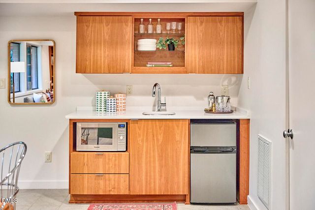 216 Glenhill Lane, Chapel Hill, NC 27514