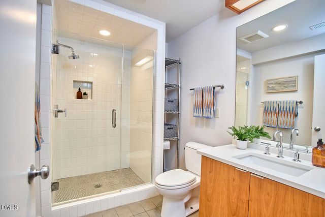 216 Glenhill Lane, Chapel Hill, NC 27514