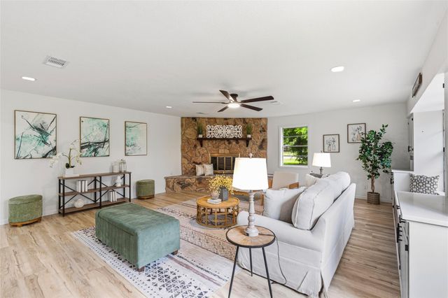 15903 Hickory Bend Drive, Alvin, TX 77511