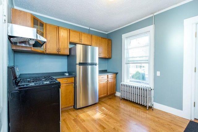 19 Bearse Ave 1, Boston, MA 02124