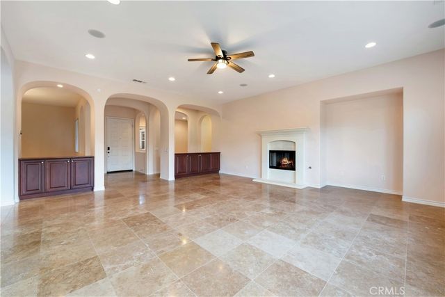 889 Lindamere Court, Simi Valley, CA 93065