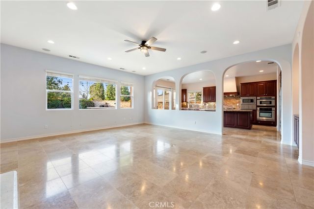 889 Lindamere Court, Simi Valley, CA 93065