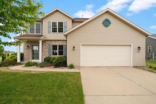 416 Rimrock Road, Janesville, WI 53548