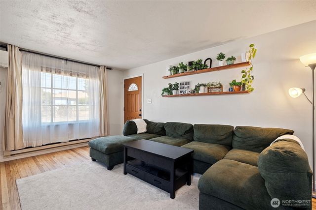 8503 33rd Avenue S, Lakewood, WA 98499