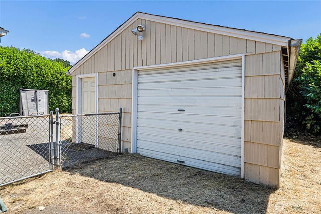 8503 33rd Avenue S, Lakewood, WA 98499