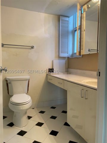 3233 NE 32nd Ave 601, Fort Lauderdale, FL 33308