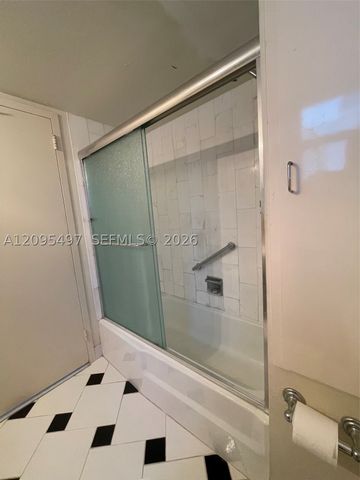 3233 NE 32nd Ave 601, Fort Lauderdale, FL 33308