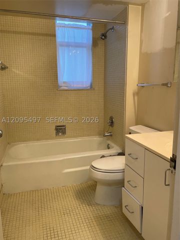 3233 NE 32nd Ave 601, Fort Lauderdale, FL 33308
