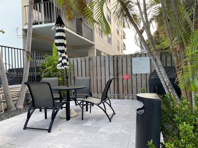 3233 NE 32nd Ave 601, Fort Lauderdale, FL 33308