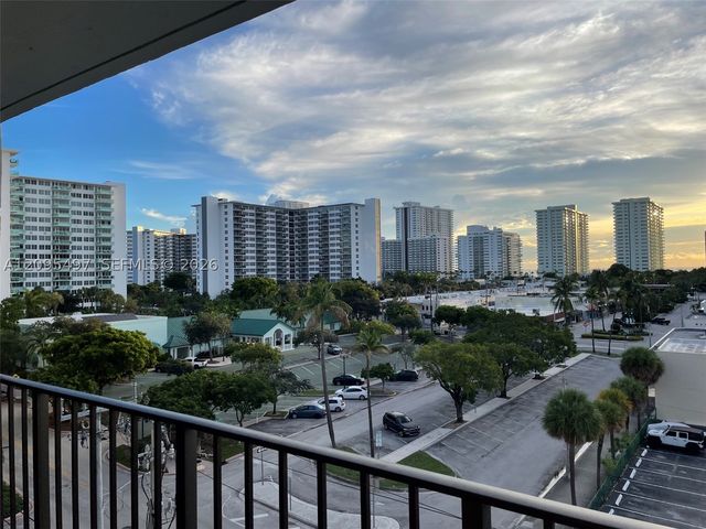 3233 NE 32nd Ave 601, Fort Lauderdale, FL 33308