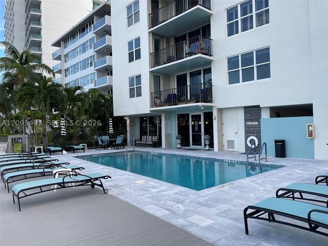 3233 NE 32nd Ave 601, Fort Lauderdale, FL 33308