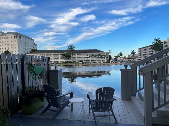 3233 NE 32nd Ave 601, Fort Lauderdale, FL 33308