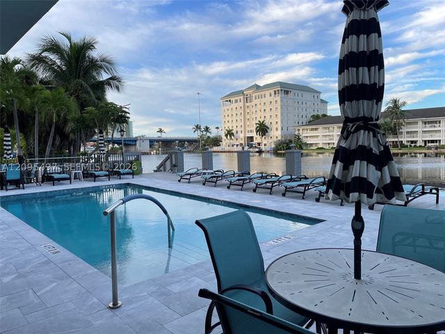 3233 NE 32nd Ave 601, Fort Lauderdale, FL 33308