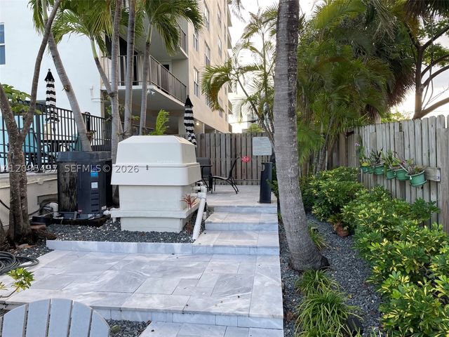 3233 NE 32nd Ave 601, Fort Lauderdale, FL 33308