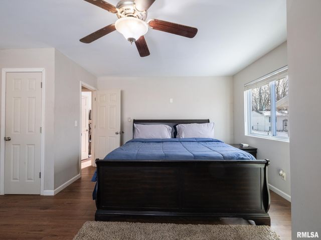 4049 W HILLMONT Road, Peoria, IL 61615