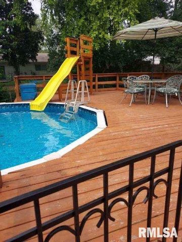 4049 W HILLMONT Road, Peoria, IL 61615