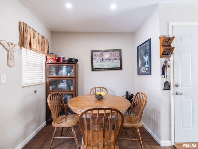 4049 W HILLMONT Road, Peoria, IL 61615