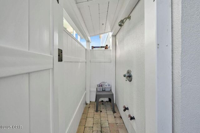 1001 Lighthouse Lagoon Court, Panama City Beach, FL 32407