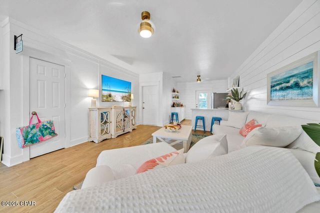 1001 Lighthouse Lagoon Court, Panama City Beach, FL 32407