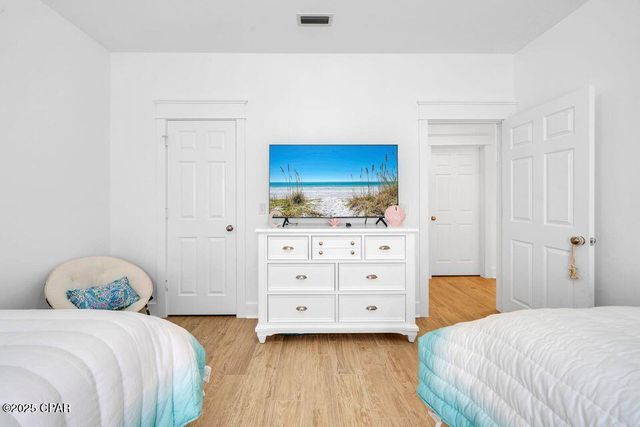 1001 Lighthouse Lagoon Court, Panama City Beach, FL 32407