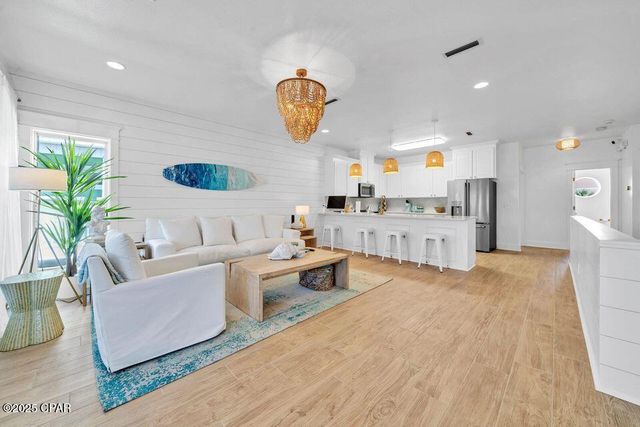 1001 Lighthouse Lagoon Court, Panama City Beach, FL 32407