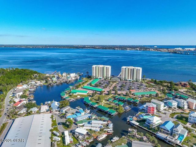 1001 Lighthouse Lagoon Court, Panama City Beach, FL 32407