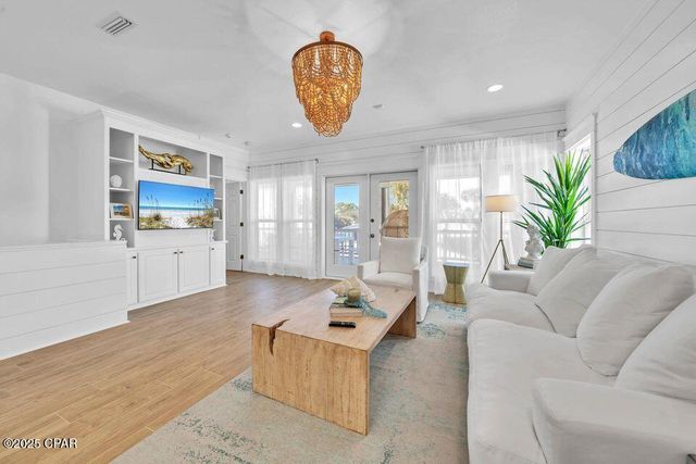 1001 Lighthouse Lagoon Court, Panama City Beach, FL 32407