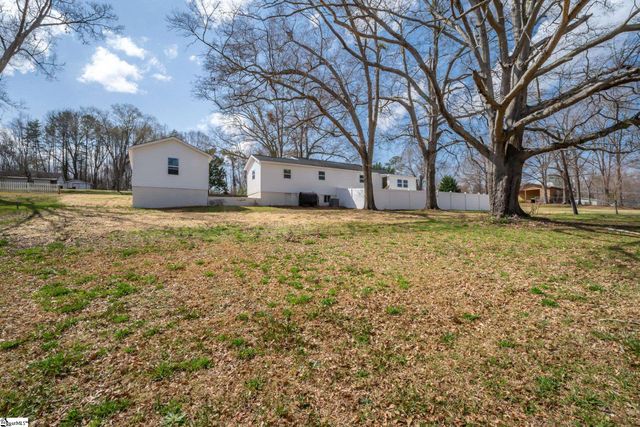 509 S Bomar Avenue, Landrum, SC 29356