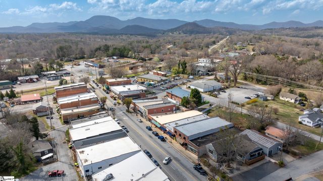 509 S Bomar Avenue, Landrum, SC 29356