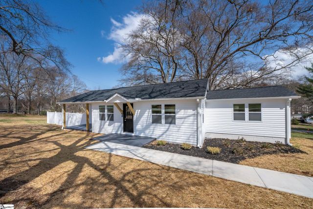 509 S Bomar Avenue, Landrum, SC 29356