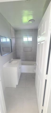 9710 Casa Loma Drive, Houston, TX 77041
