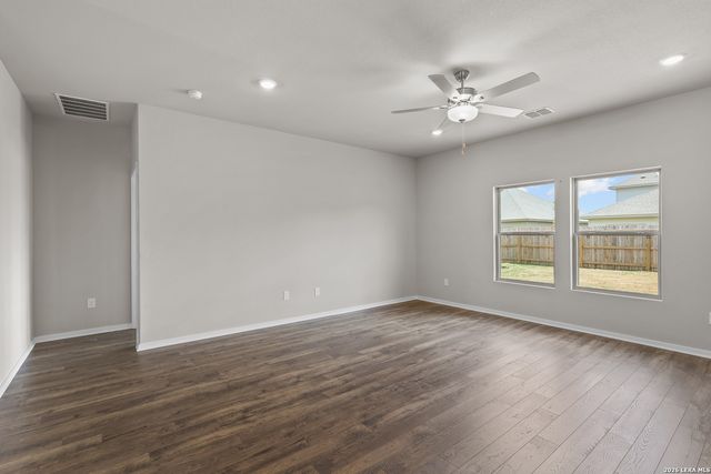 15566 Doublecreek Drive, San Antonio, TX 78253