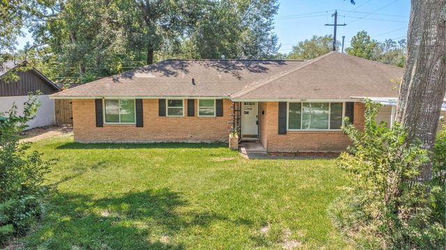 8927 Rockhurst Drive, Houston, TX 77080