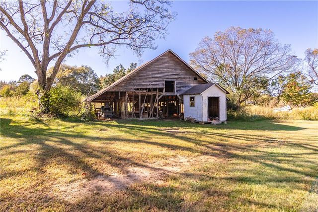 6025 Mountain View Road, Taylors, SC 29687