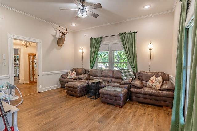 6025 Mountain View Road, Taylors, SC 29687